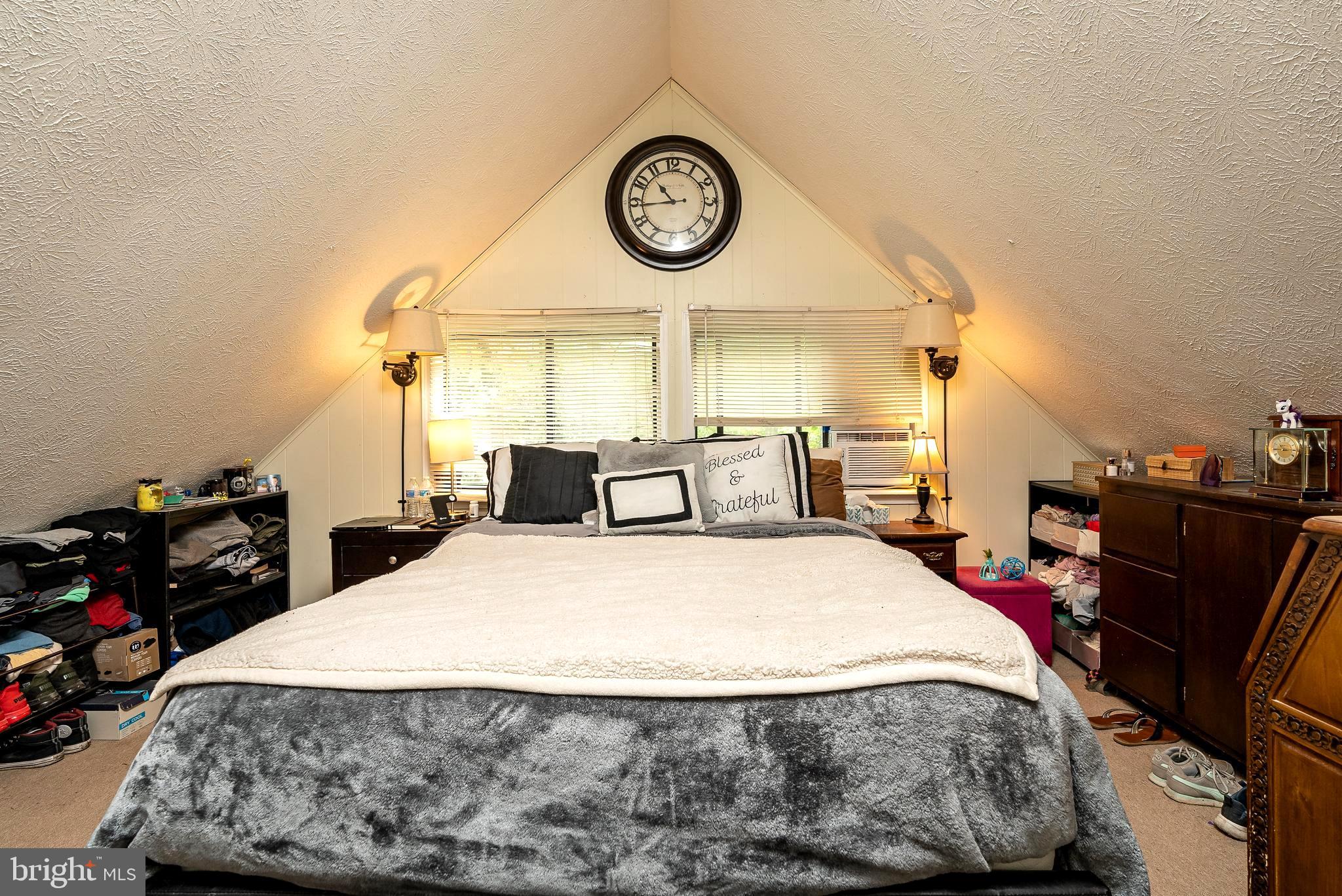 ALPINE ACRES - Residential