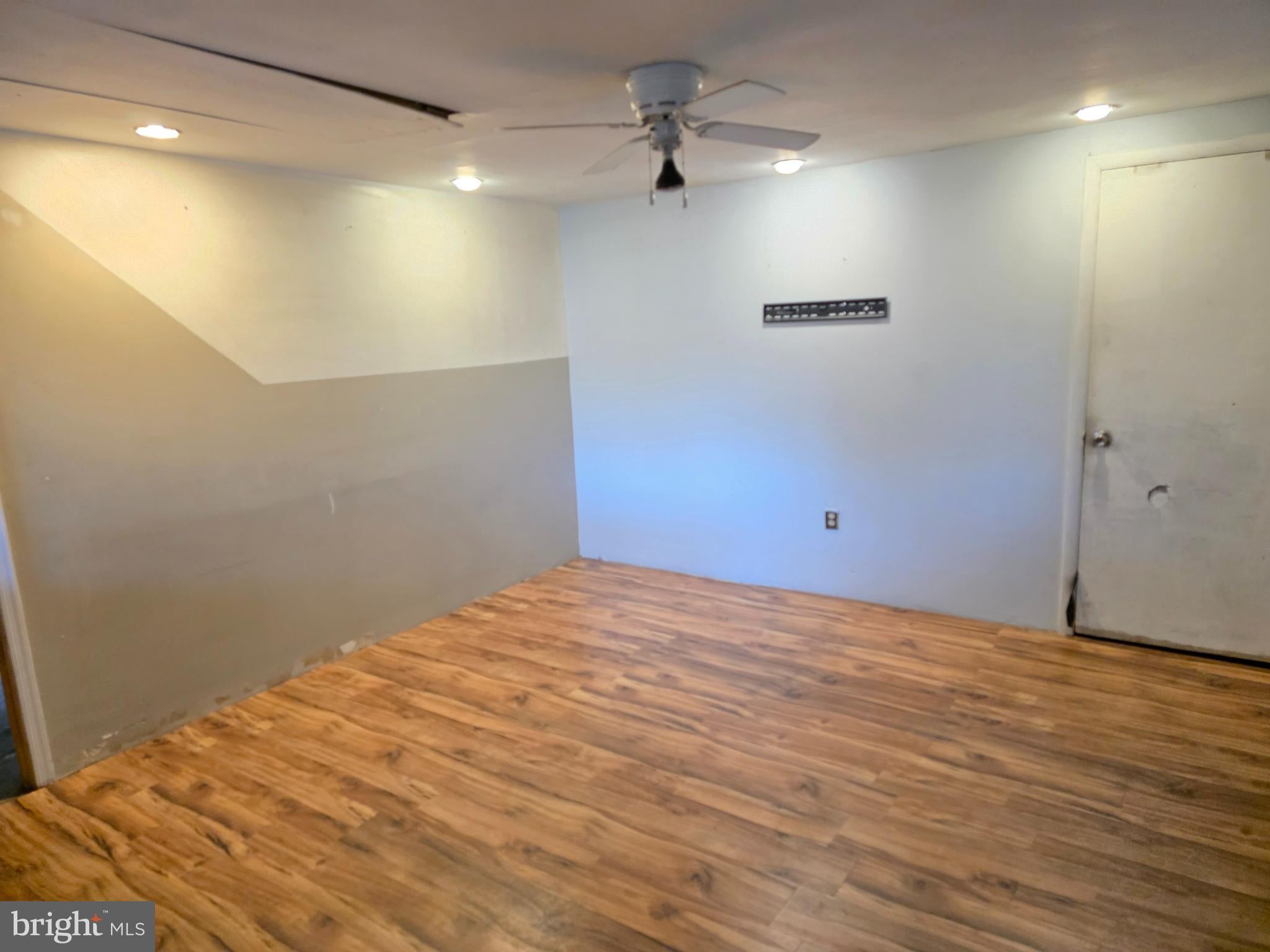 64 GENESEE LANE