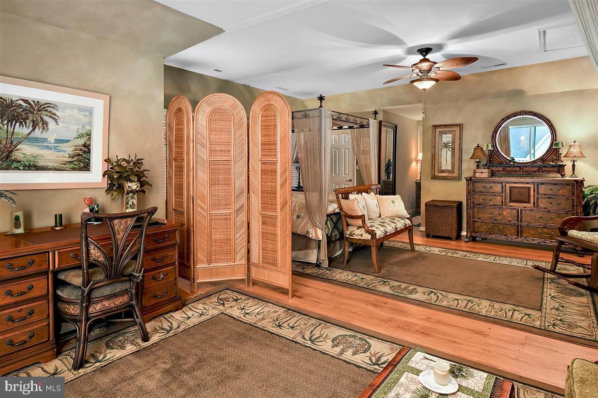 STONE HARBOR - Residential