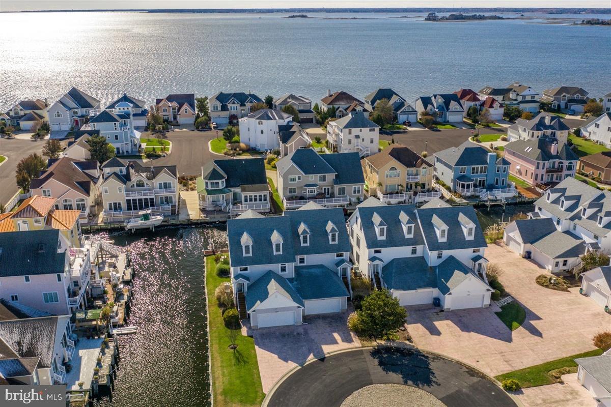STONE HARBOR - Residential