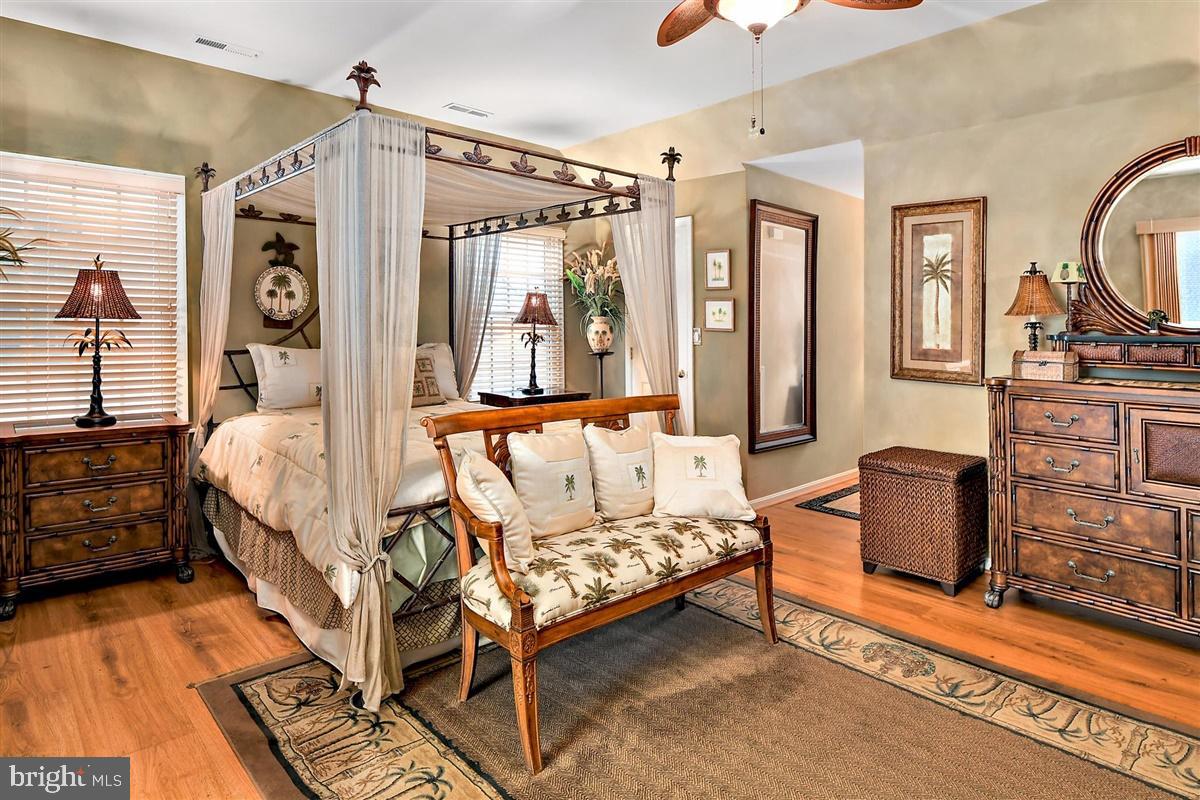 STONE HARBOR - Residential