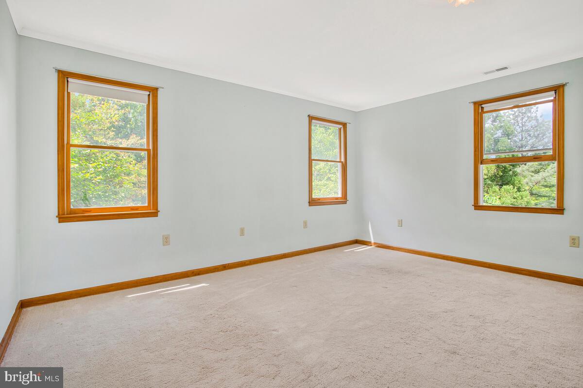 BARNESVILLE - Residential