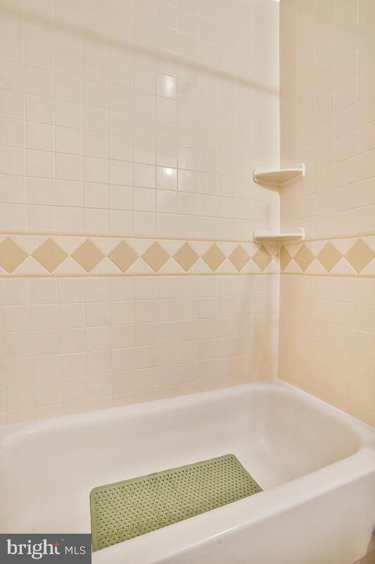 BARNESVILLE - Residential