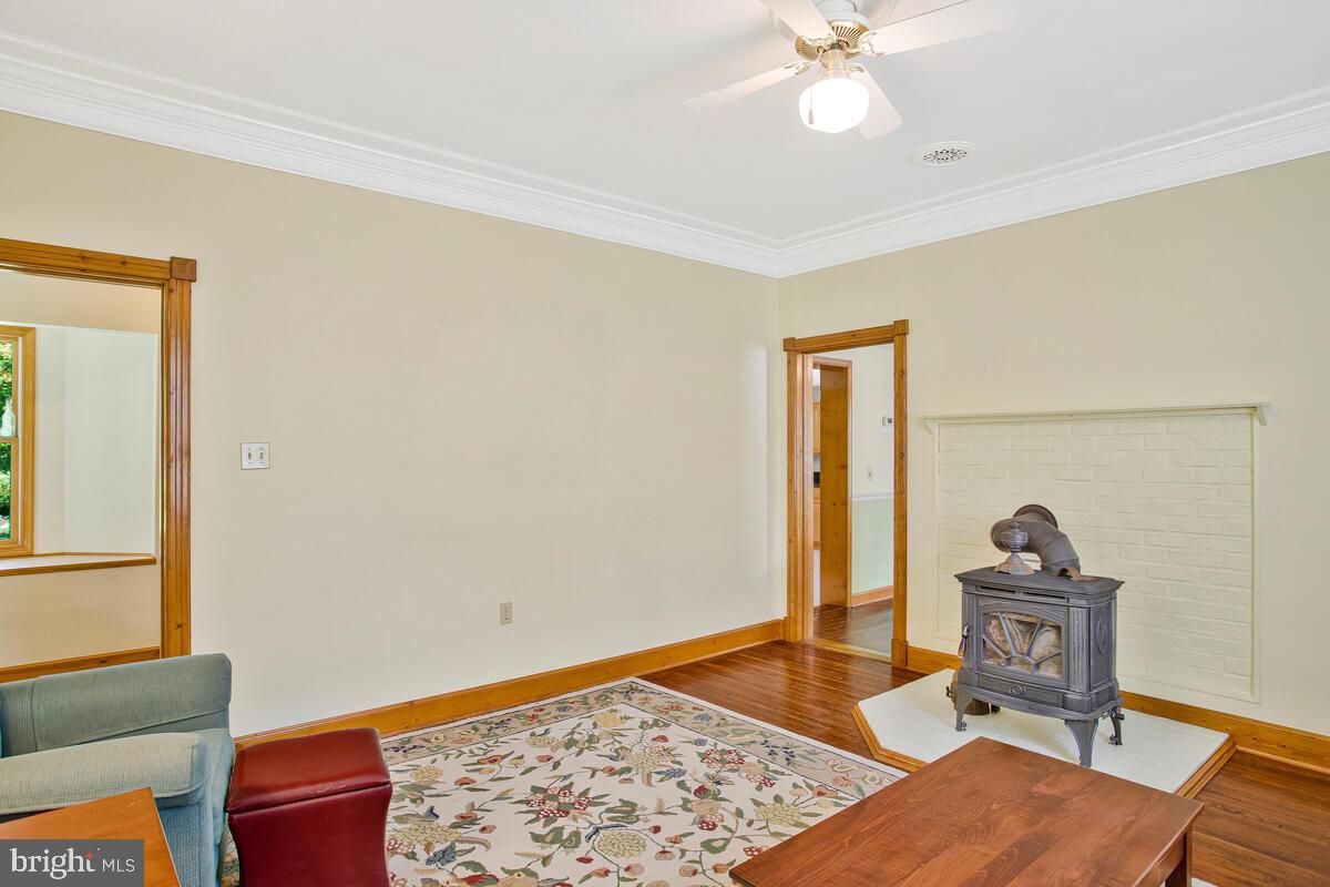 BARNESVILLE - Residential