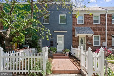 429 20TH STREET NE 2 WASHINGTON DC 20002