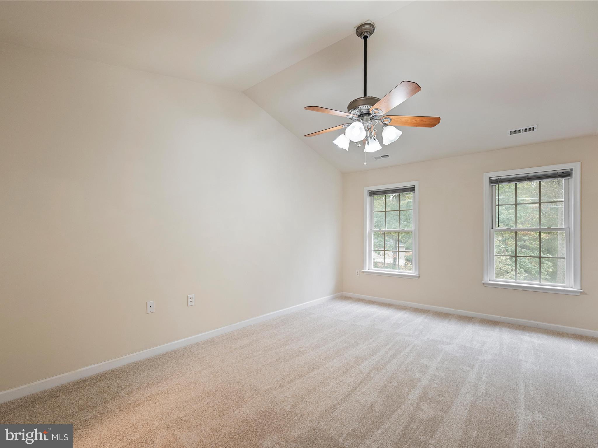 SHANNONDALE - Residential