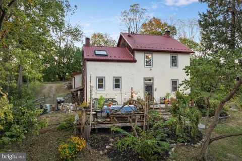 EO LITTLE CREEK ROAD BANGOR PA 18013