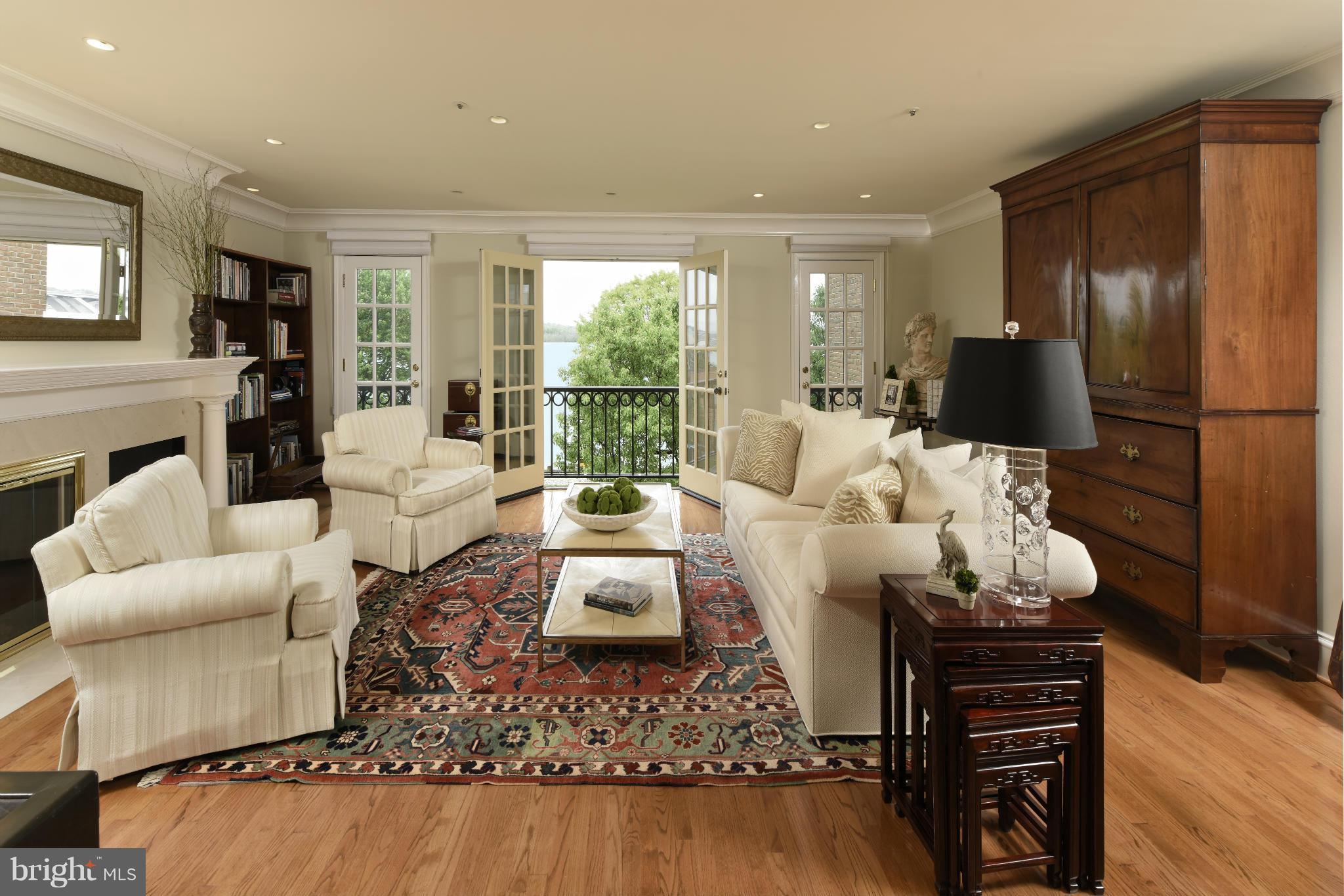 HARBORSIDE - Residential