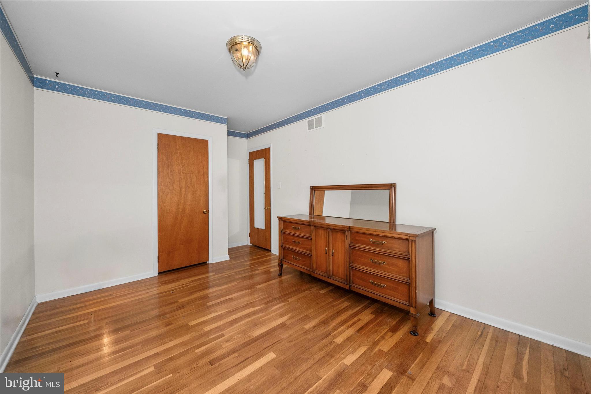 TYBROOK - Residential