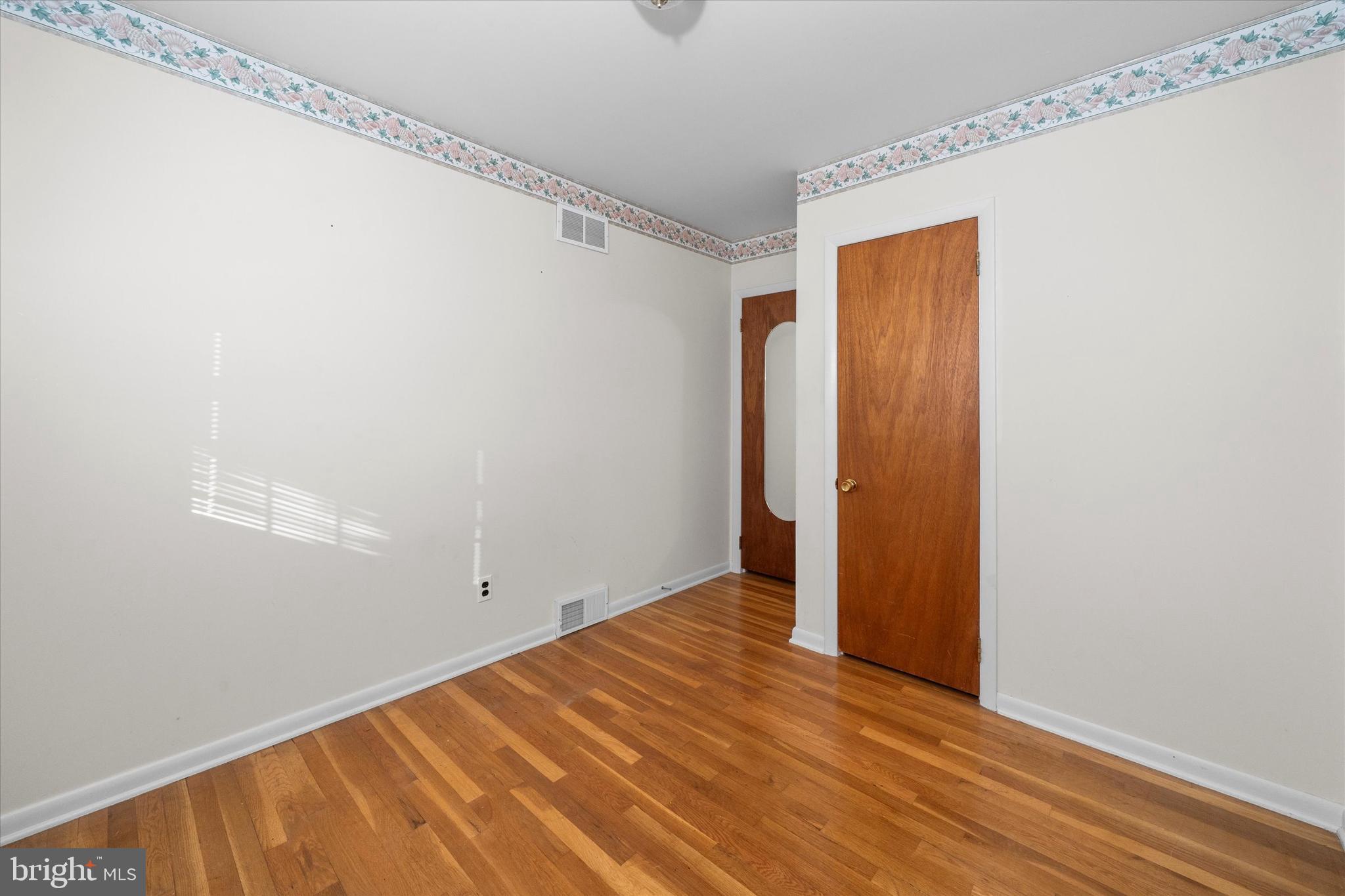 TYBROOK - Residential