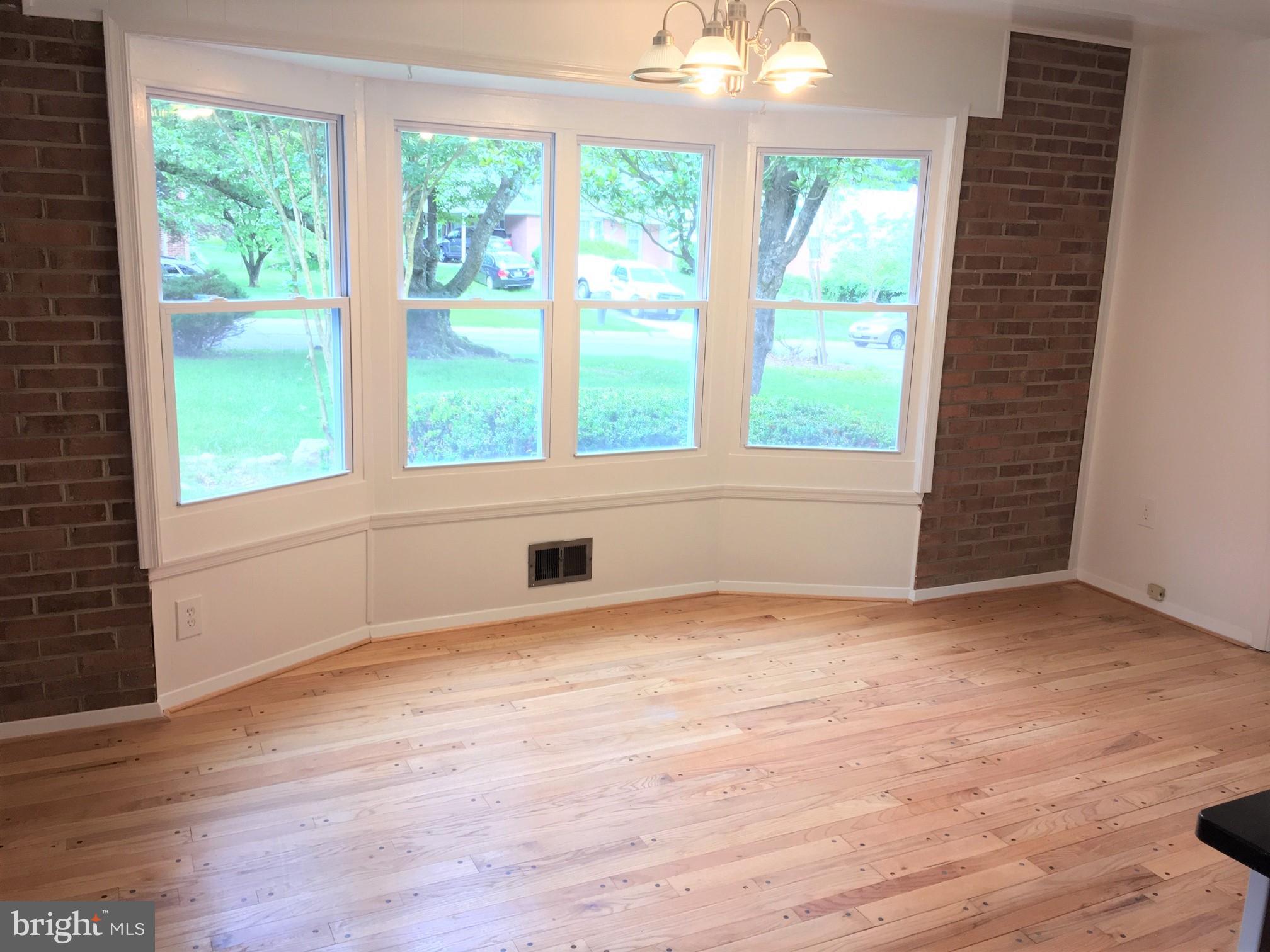 LAYHILL SOUTH - Residential Lease