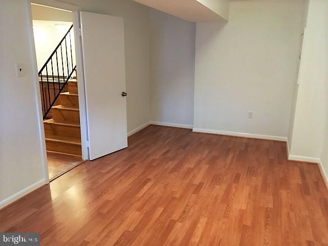 LAYHILL SOUTH - Residential Lease