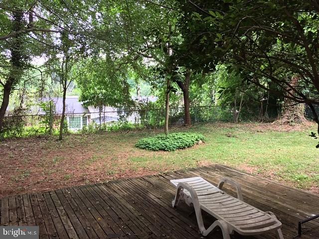 LAYHILL SOUTH - Residential Lease