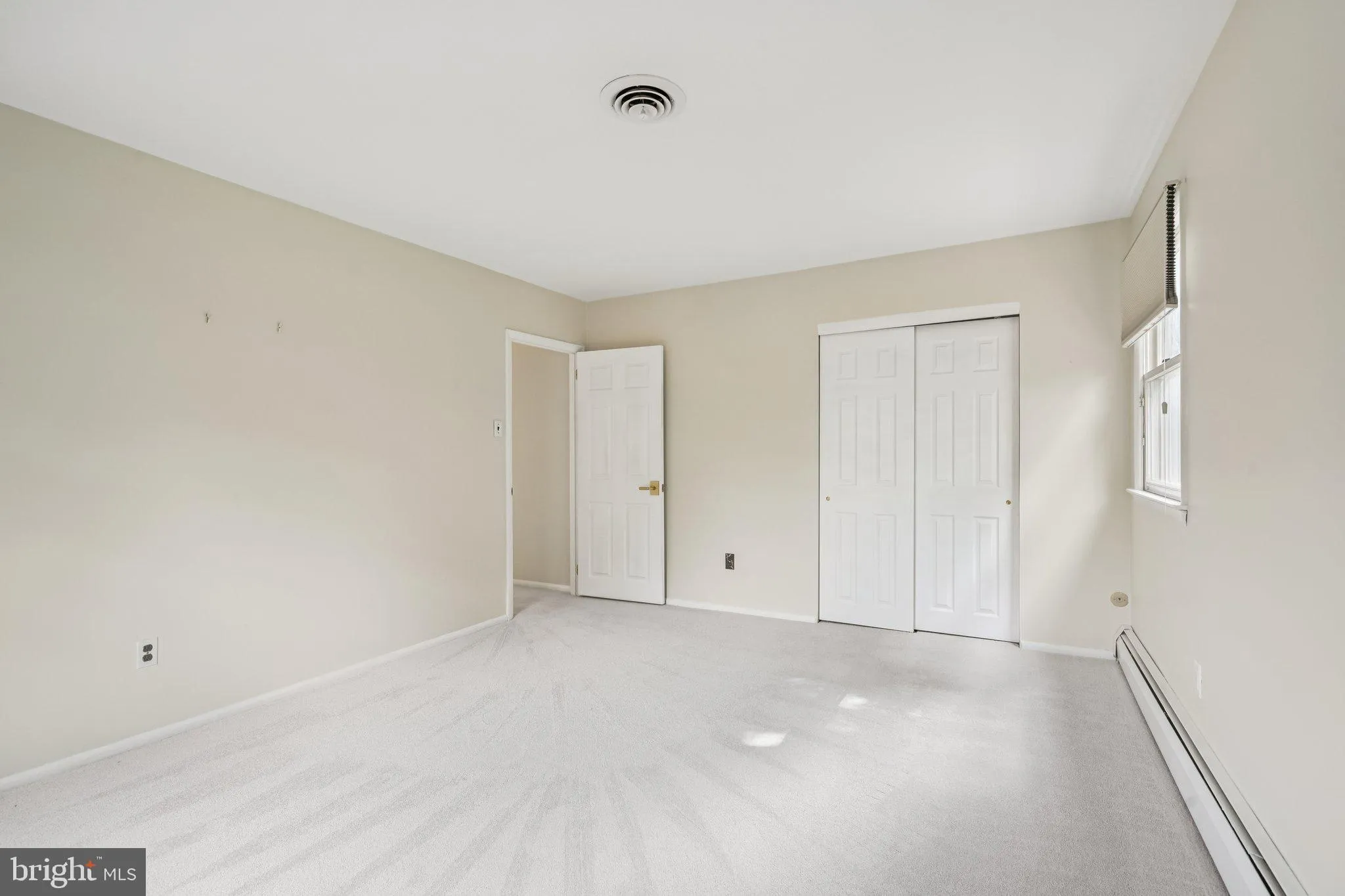 Huntingdon Valley, Pennsylvania 19006, United States, 4 Bedrooms Bedrooms, ,3 BathroomsBathrooms,Residential,Active,190681