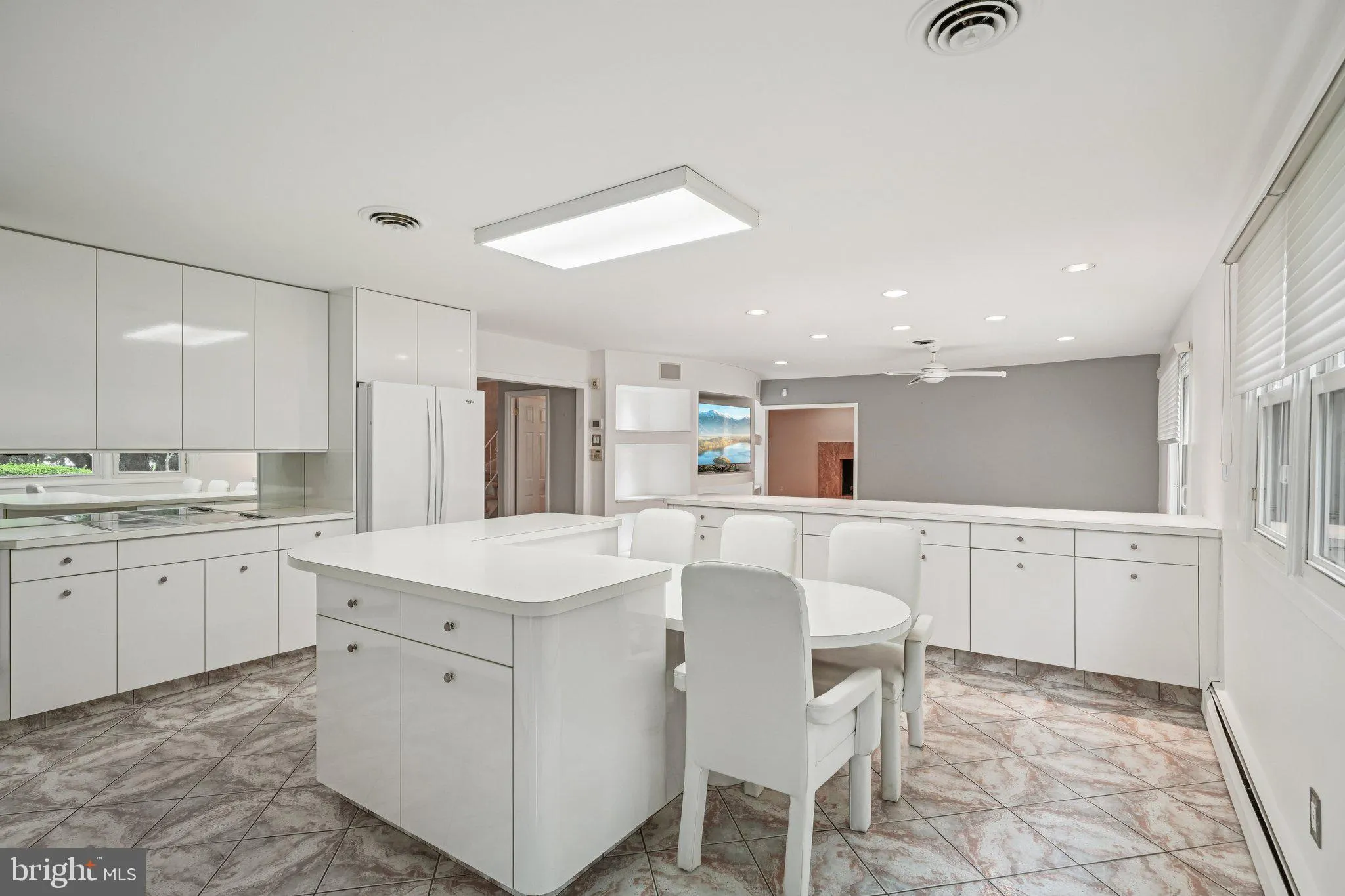 Huntingdon Valley, Pennsylvania 19006, United States, 4 Bedrooms Bedrooms, ,3 BathroomsBathrooms,Residential,Active,190681