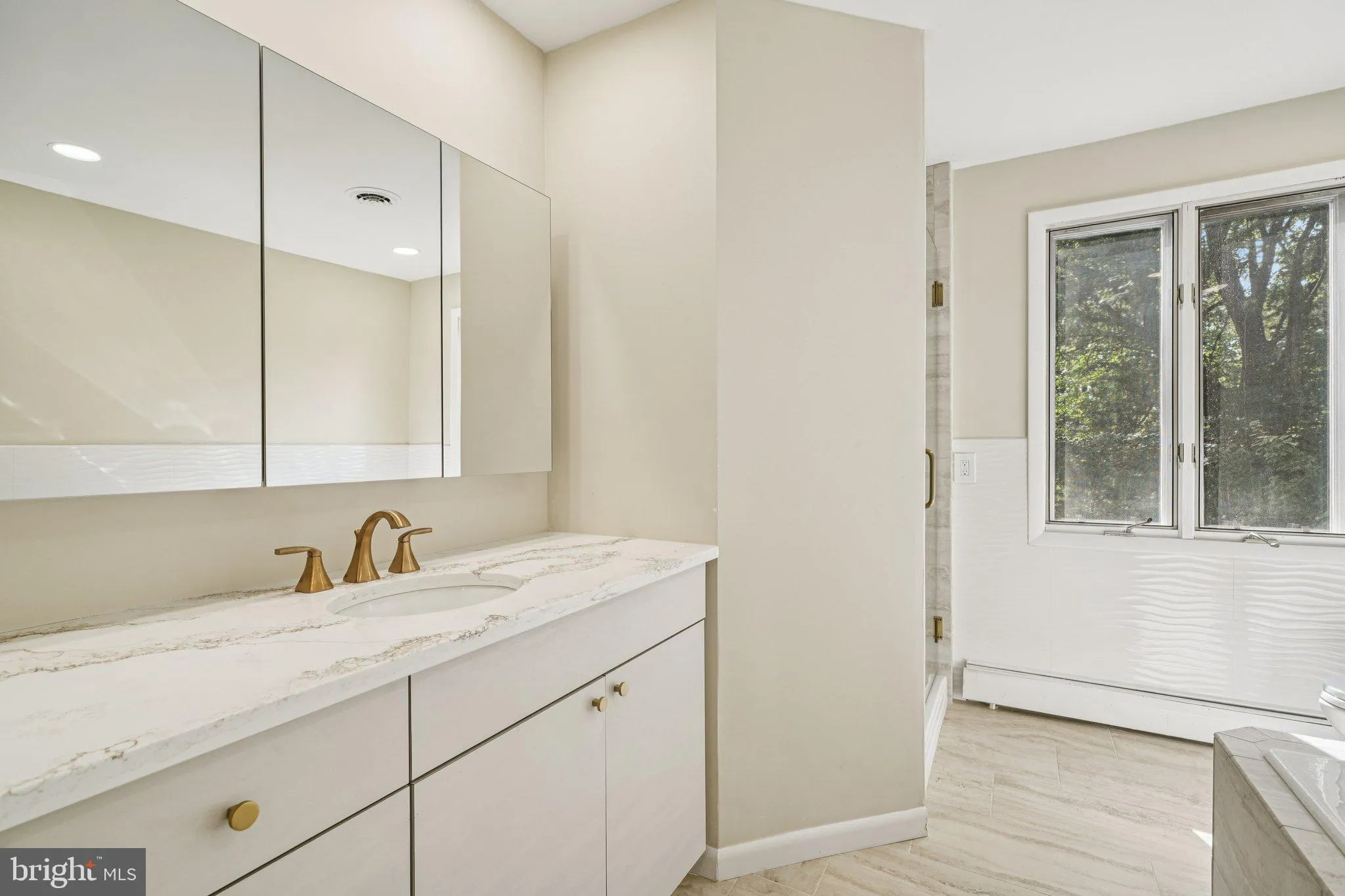 Huntingdon Valley, Pennsylvania 19006, United States, 4 Bedrooms Bedrooms, ,3 BathroomsBathrooms,Residential,Active,190681