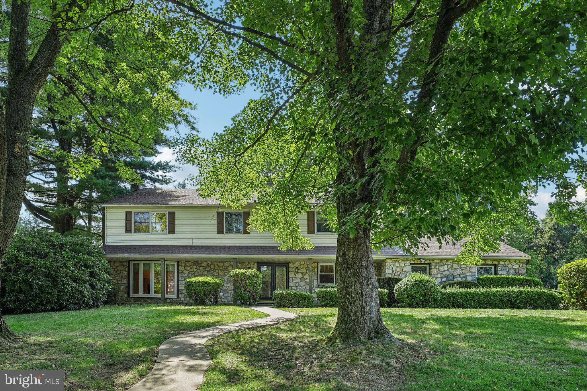 Huntingdon Valley, Pennsylvania 19006, United States, 4 Bedrooms Bedrooms, ,3 BathroomsBathrooms,Residential,Active,190681