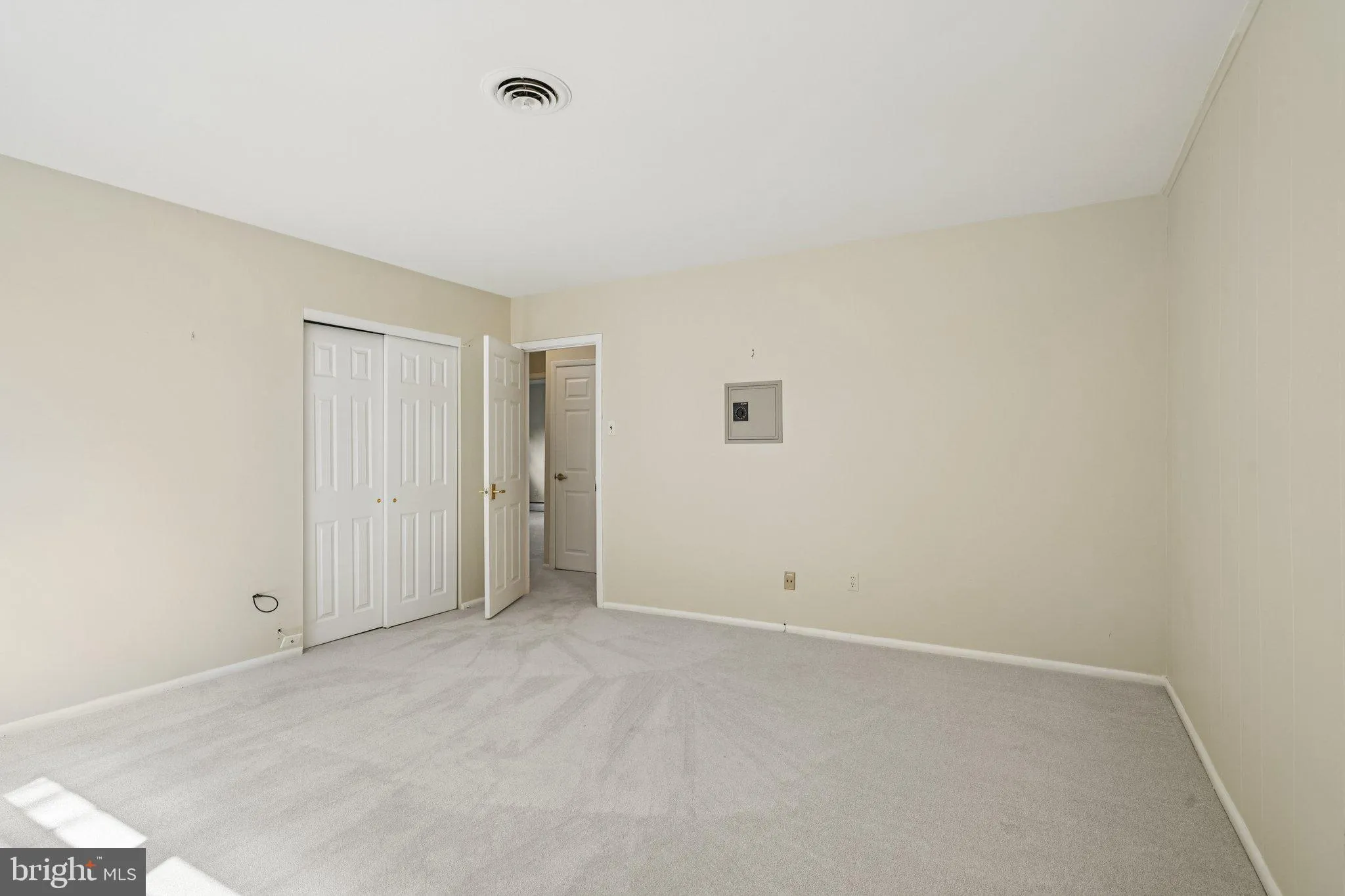 Huntingdon Valley, Pennsylvania 19006, United States, 4 Bedrooms Bedrooms, ,3 BathroomsBathrooms,Residential,Active,190681