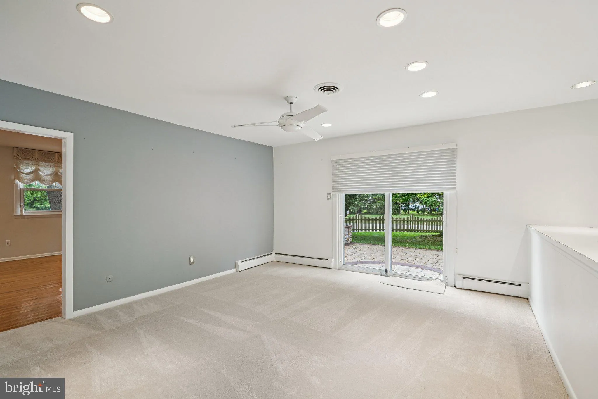 Huntingdon Valley, Pennsylvania 19006, United States, 4 Bedrooms Bedrooms, ,3 BathroomsBathrooms,Residential,Active,190681