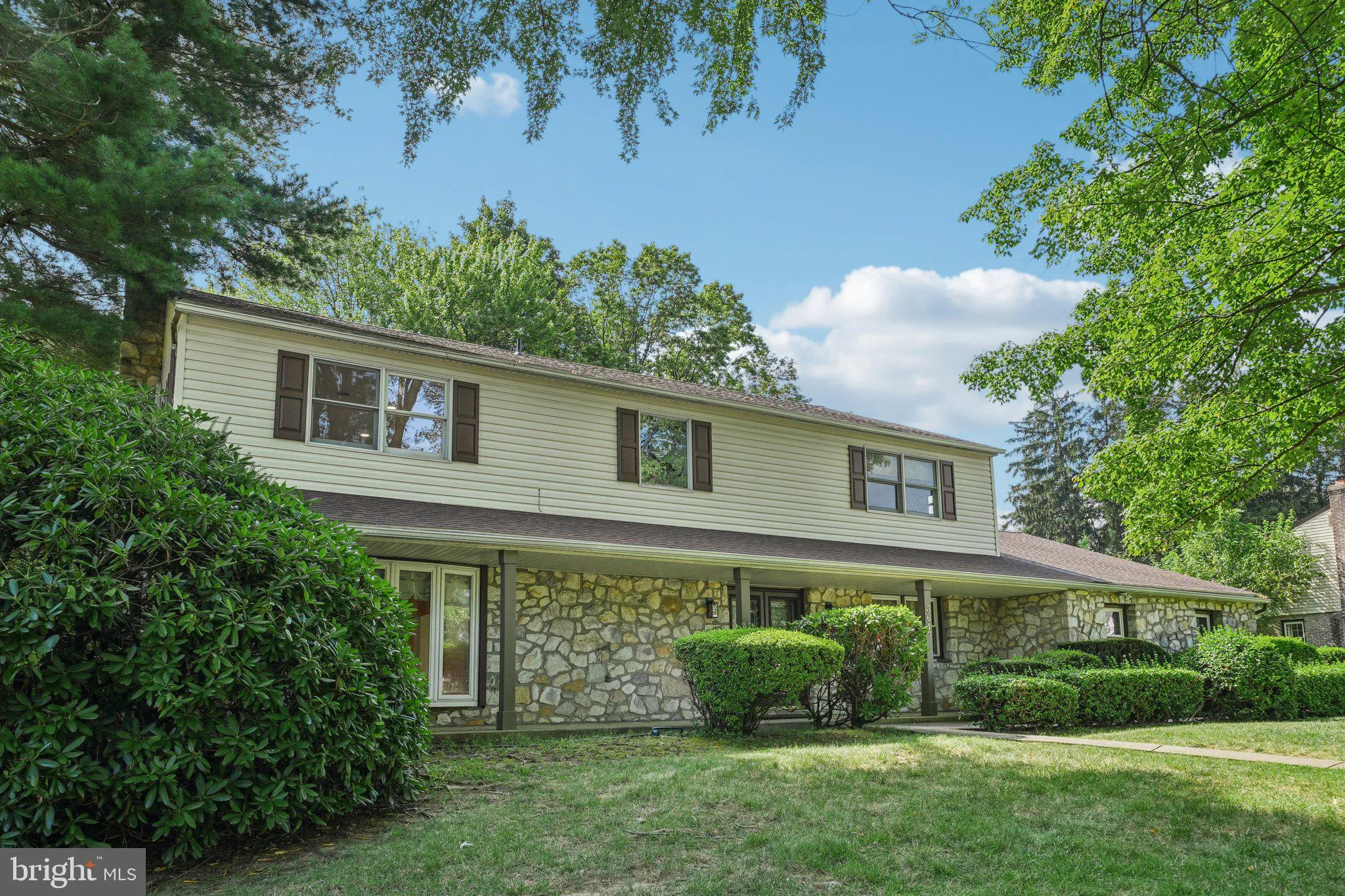 Huntingdon Valley, Pennsylvania 19006, United States, 4 Bedrooms Bedrooms, ,3 BathroomsBathrooms,Residential,Active,190681