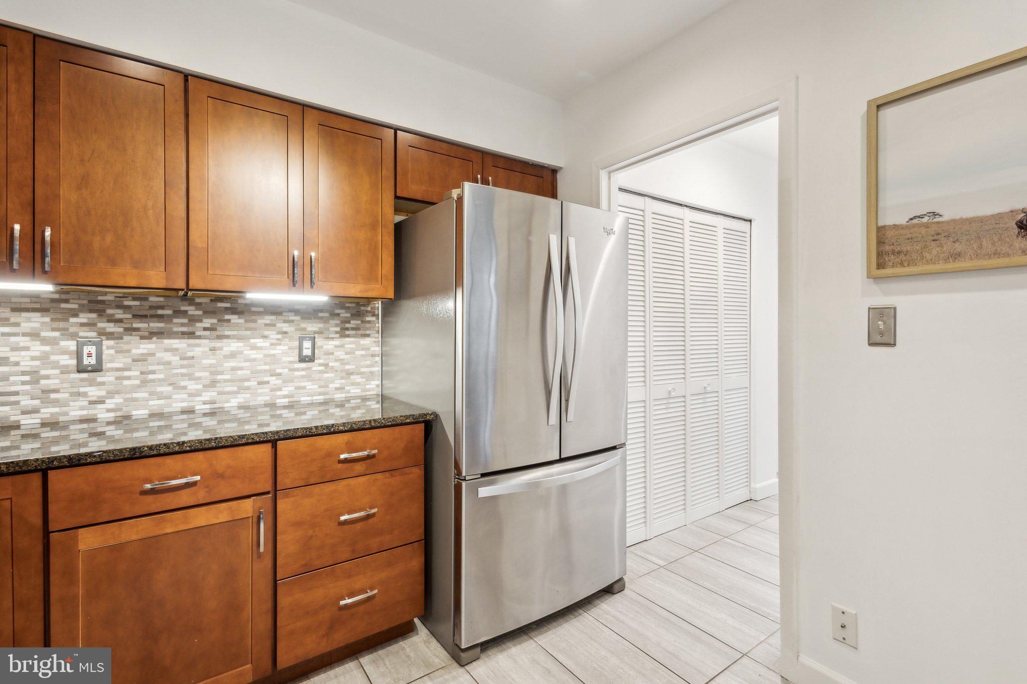 SKYLINE HOUSE - Residential