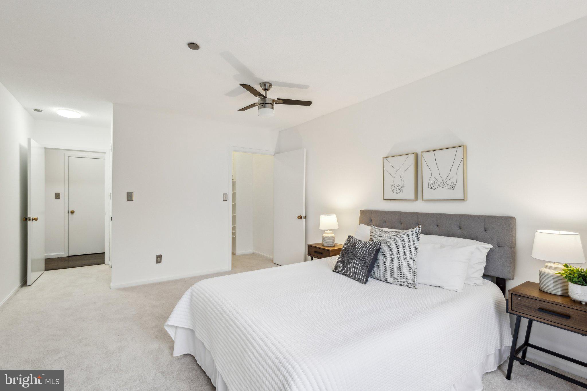 SKYLINE HOUSE - Residential