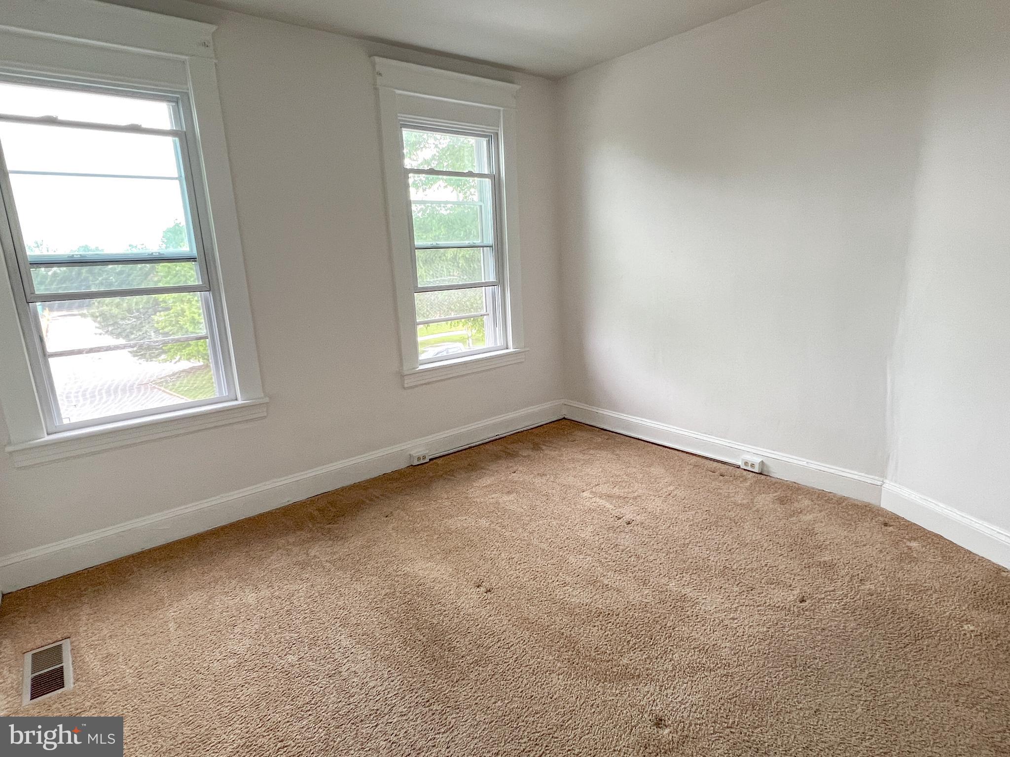 EASTERWOOD - Residential