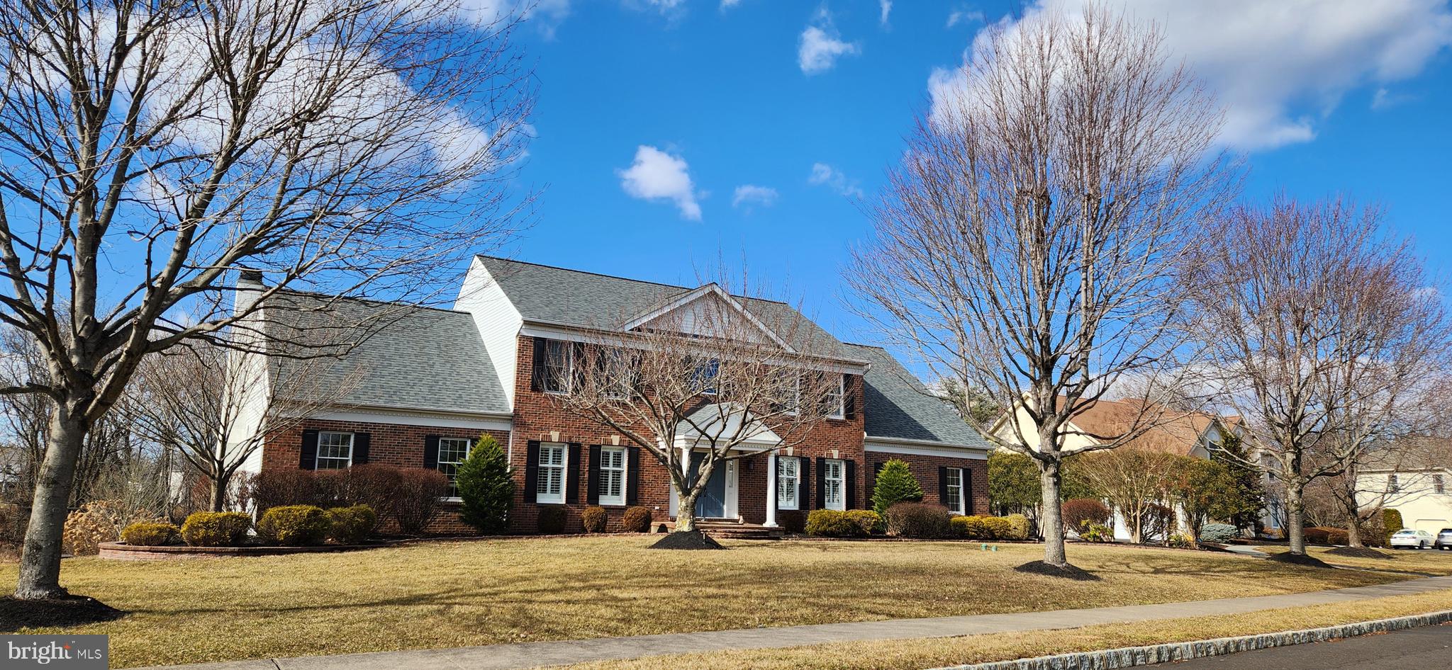 BRIDLE ESTATES - Residential