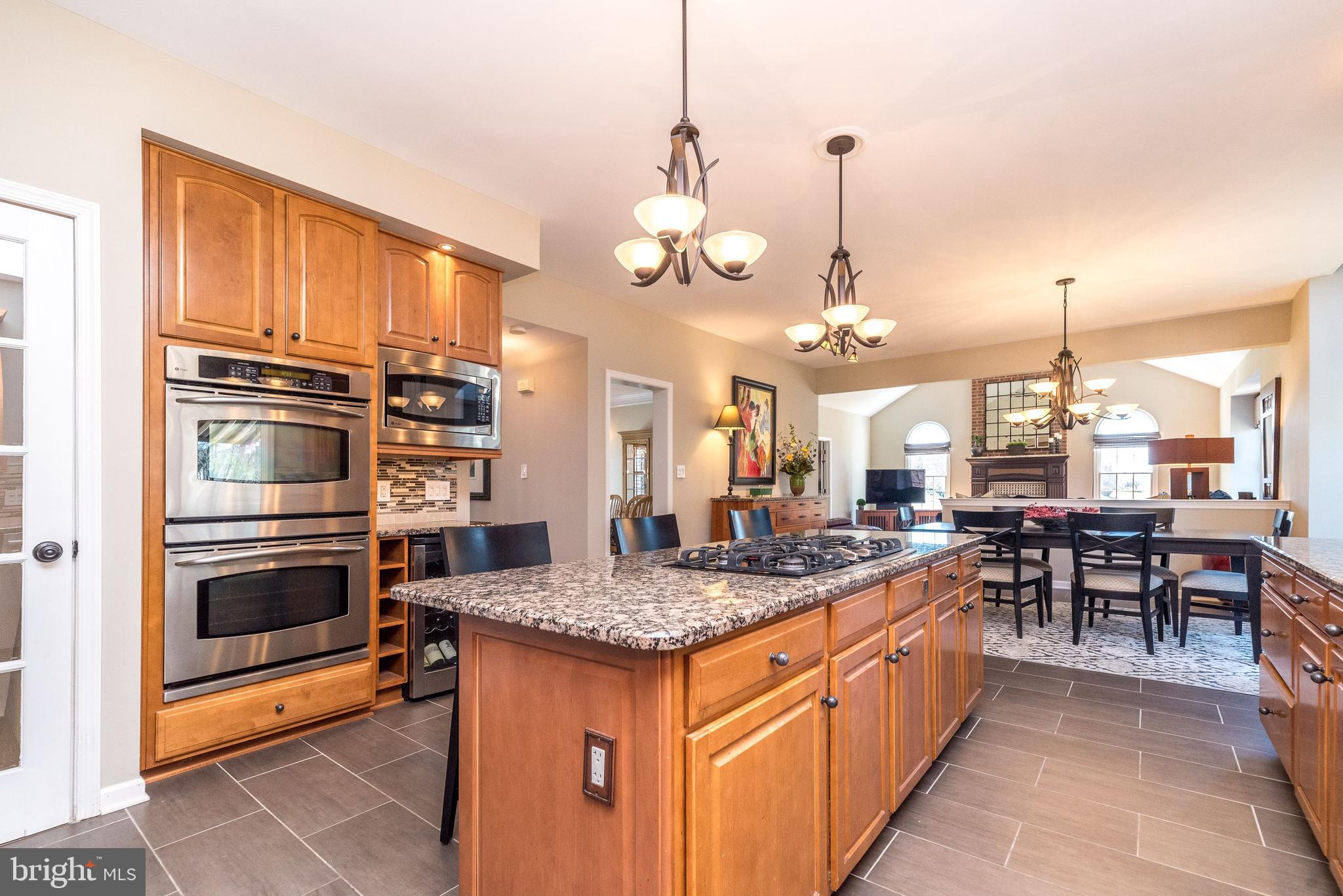 BRIDLE ESTATES - Residential