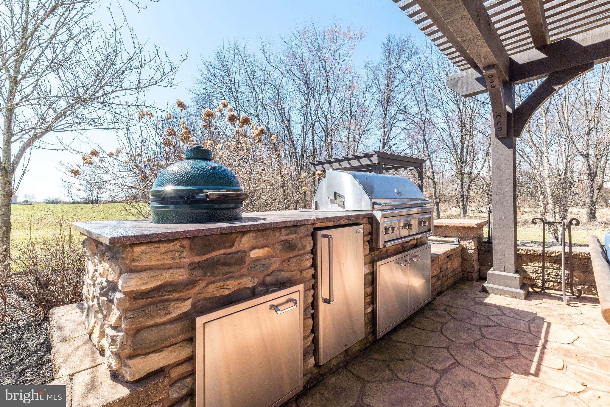 BRIDLE ESTATES - Residential