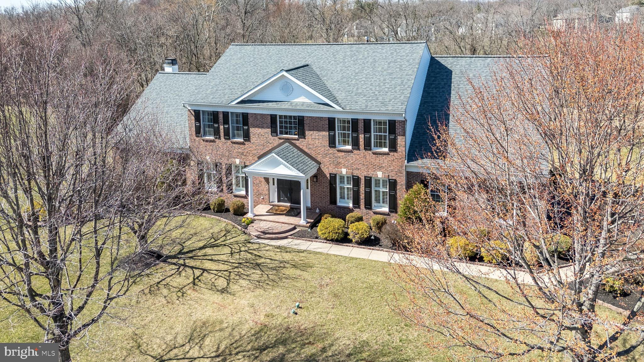 BRIDLE ESTATES - Residential