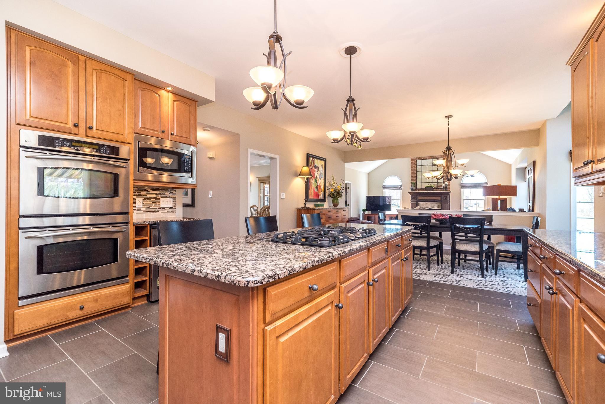 BRIDLE ESTATES - Residential