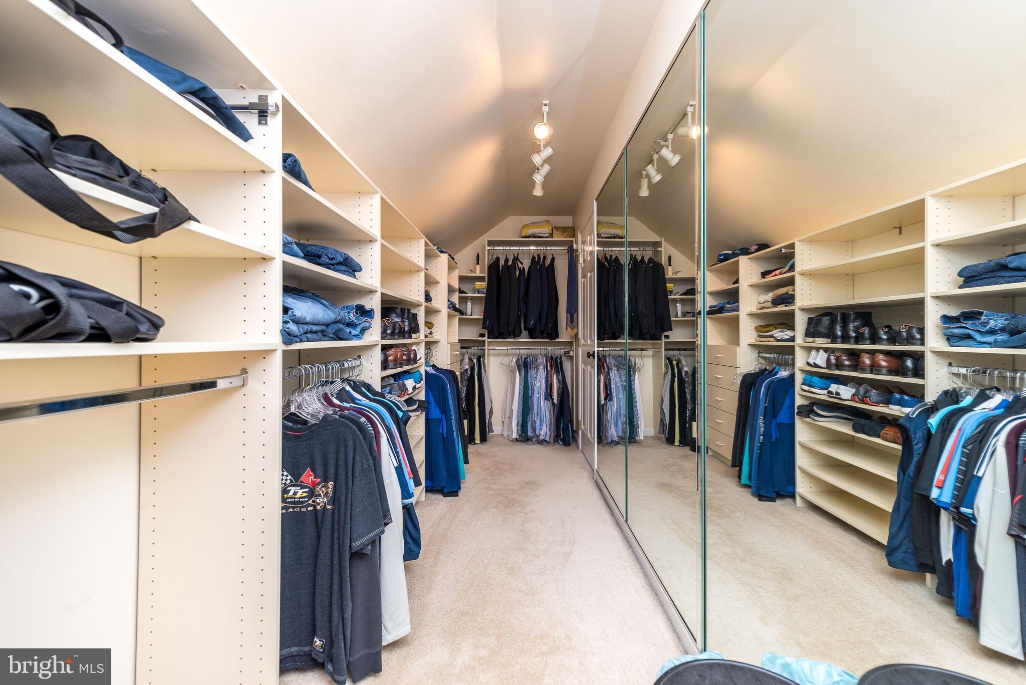 BRIDLE ESTATES - Residential