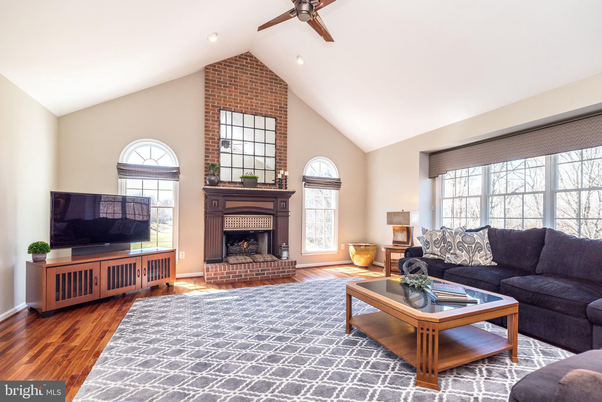 BRIDLE ESTATES - Residential