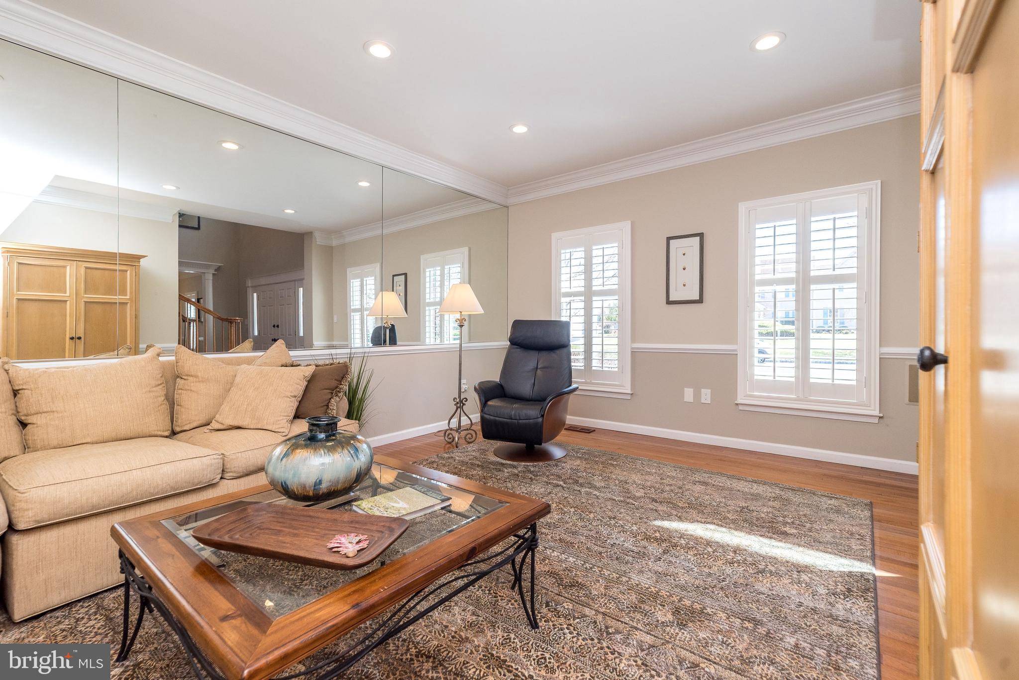 BRIDLE ESTATES - Residential