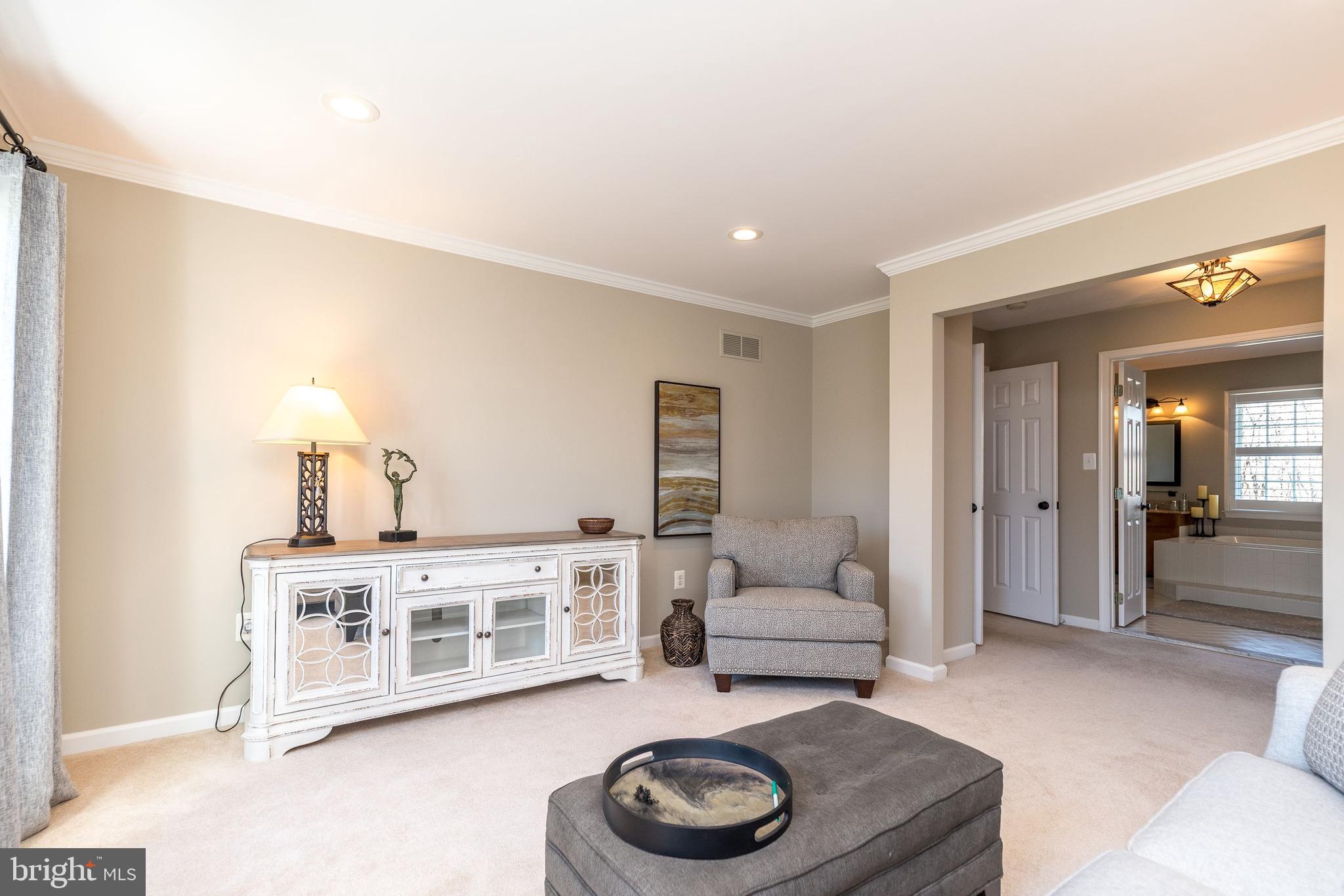 BRIDLE ESTATES - Residential