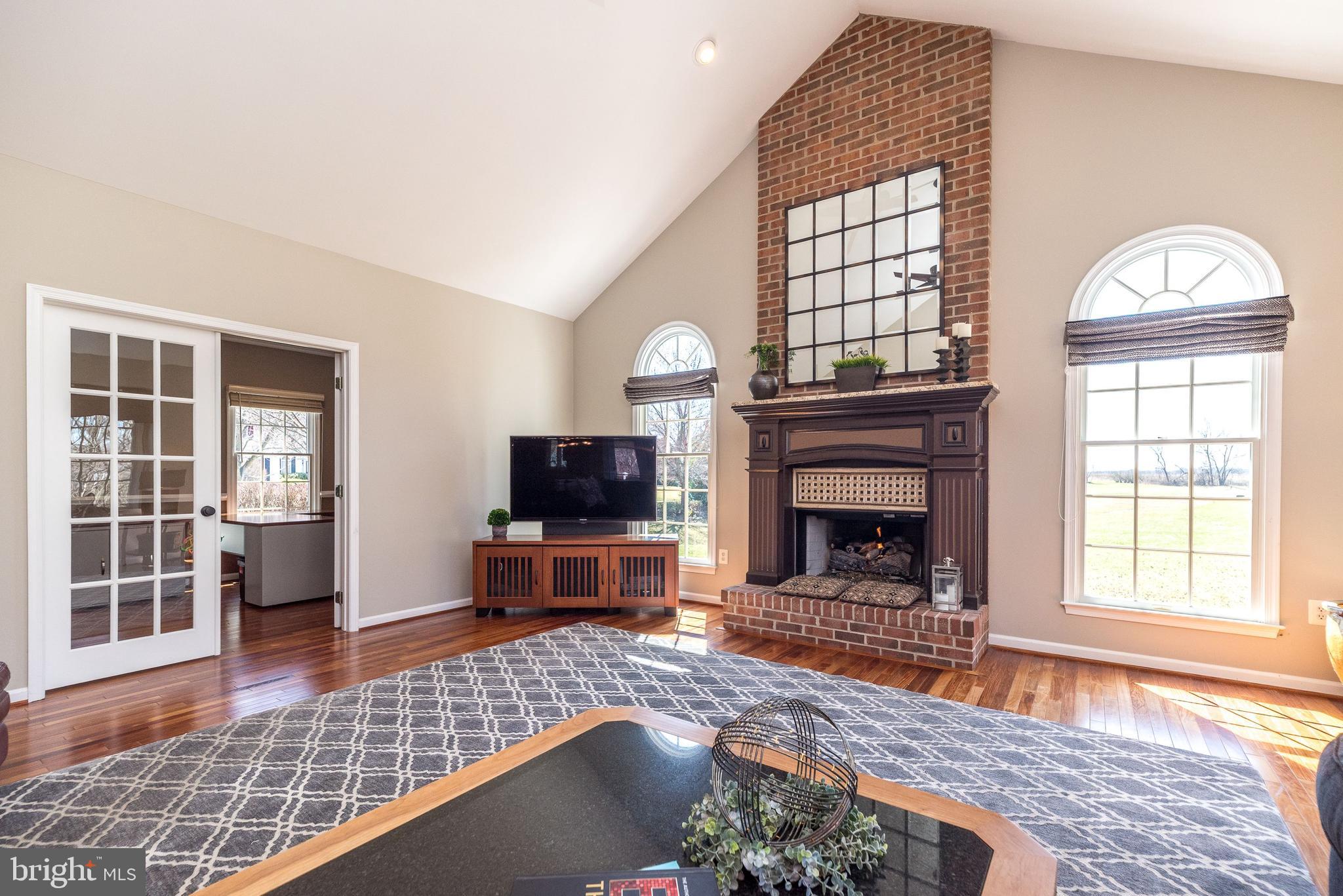 BRIDLE ESTATES - Residential