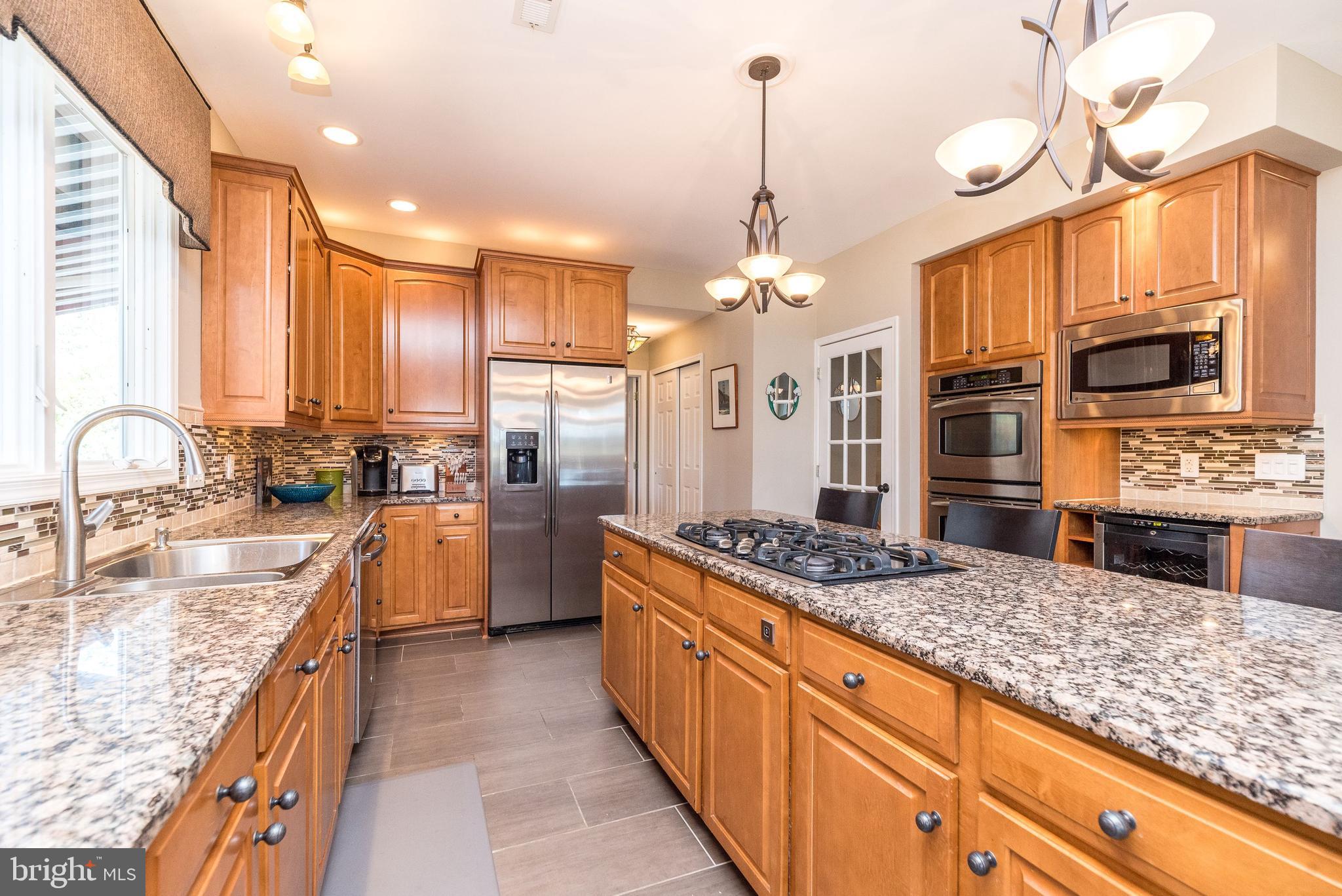 BRIDLE ESTATES - Residential