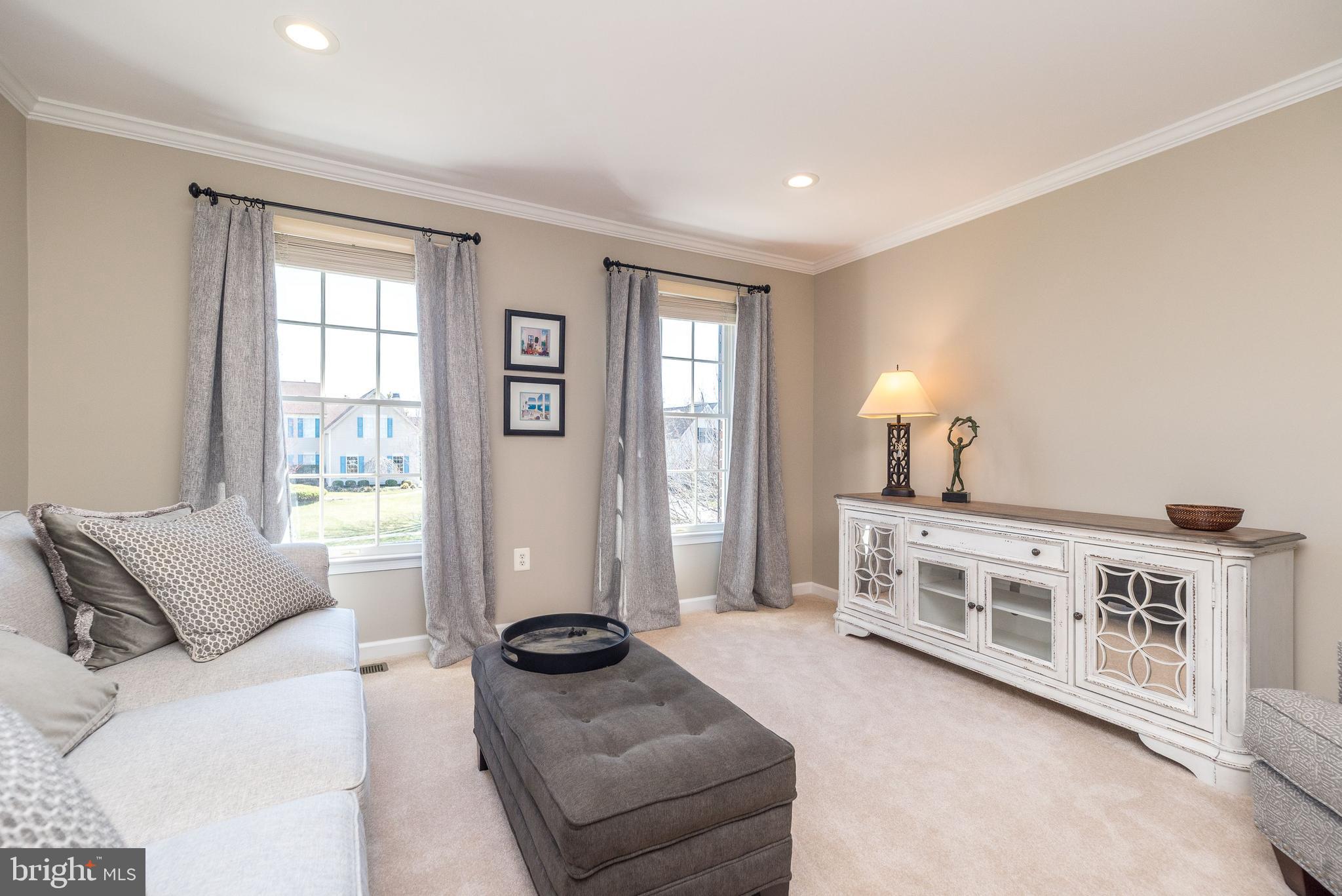 BRIDLE ESTATES - Residential