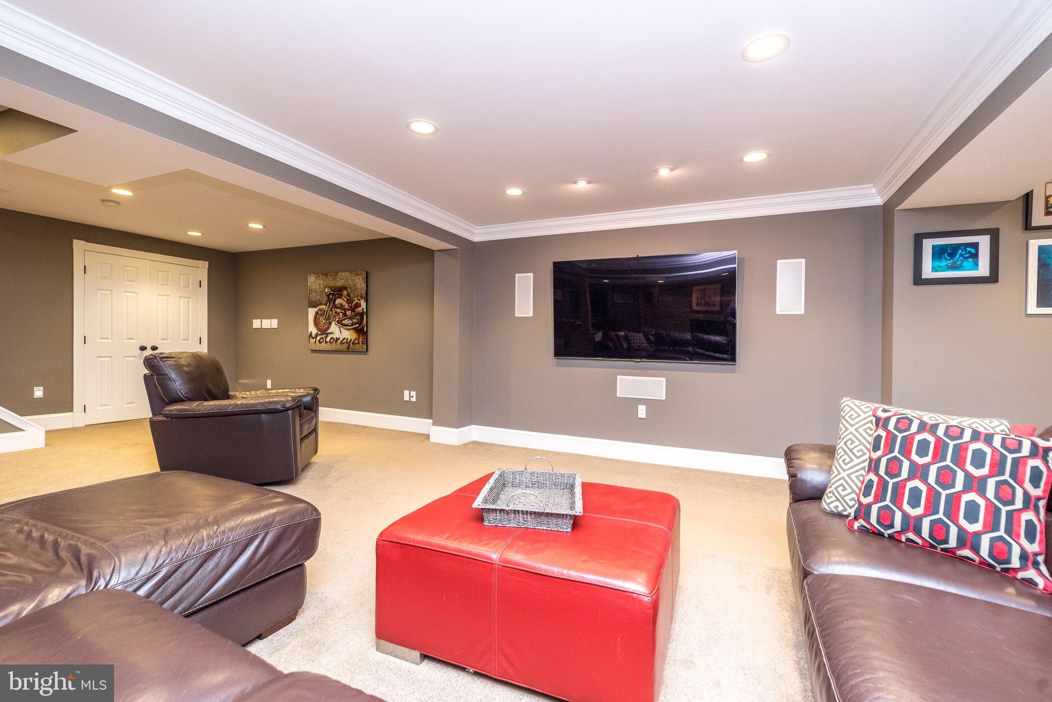 BRIDLE ESTATES - Residential