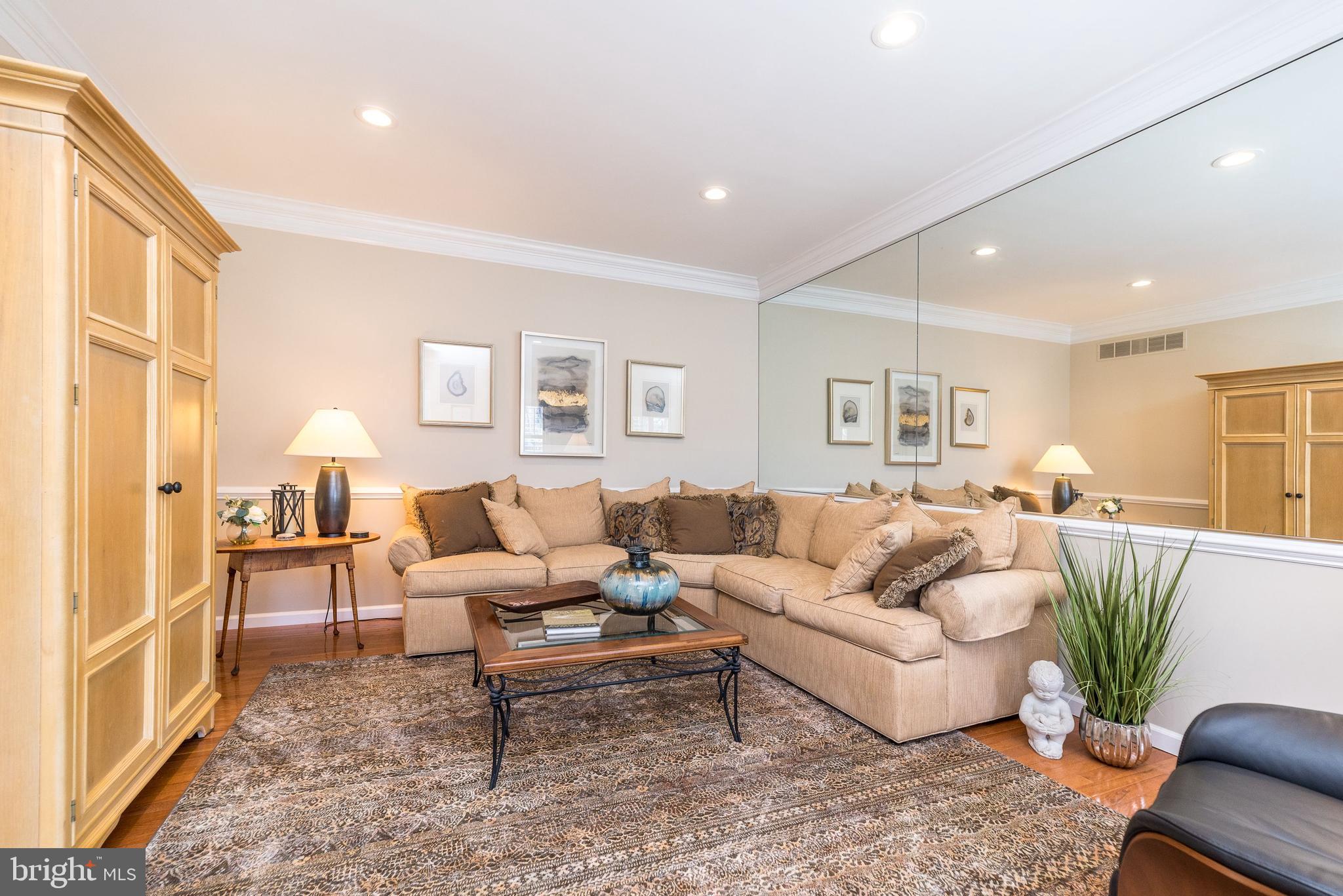 BRIDLE ESTATES - Residential