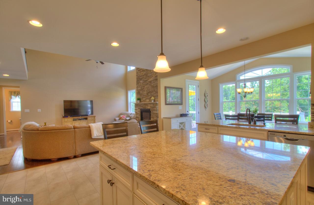 BLAKES LEGACY - Residential