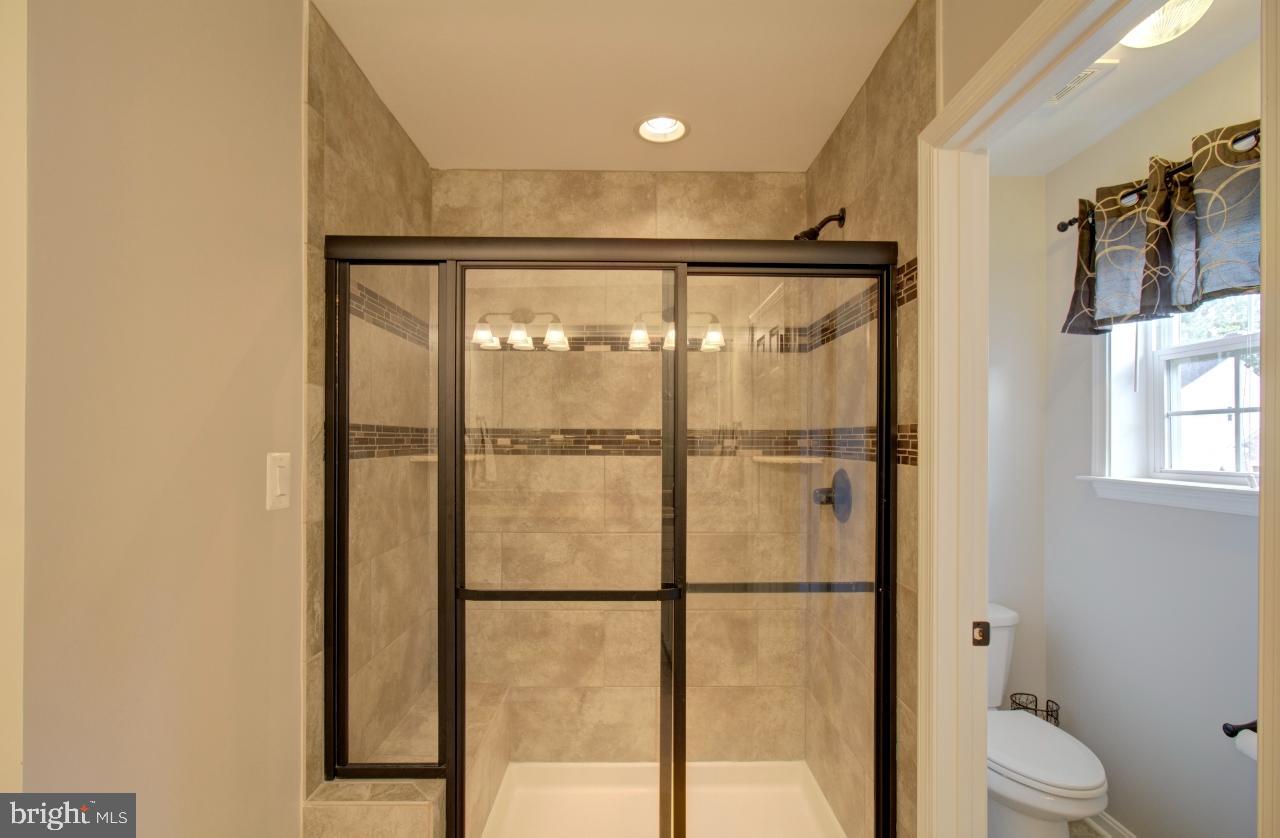 BLAKES LEGACY - Residential