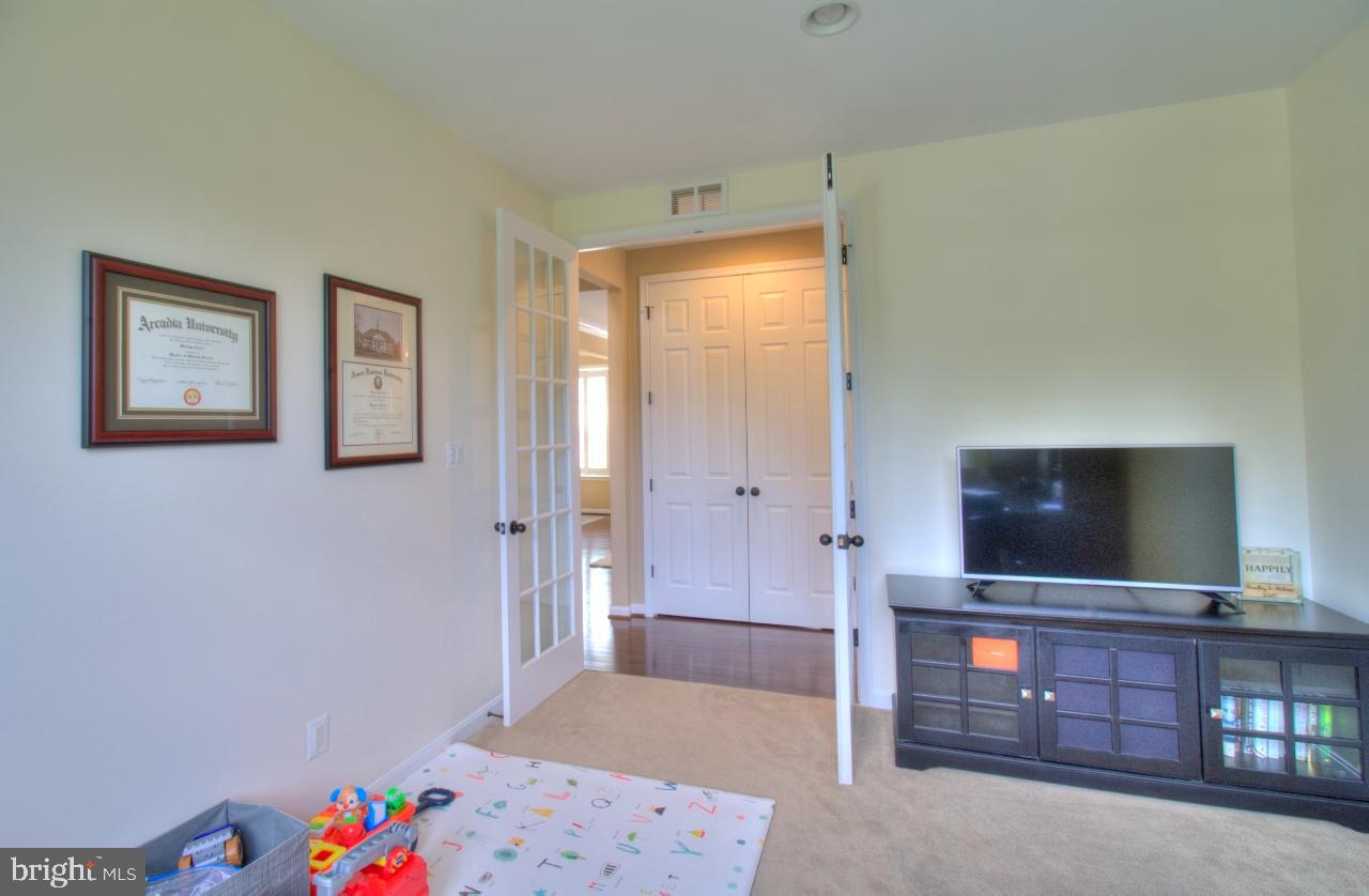 BLAKES LEGACY - Residential