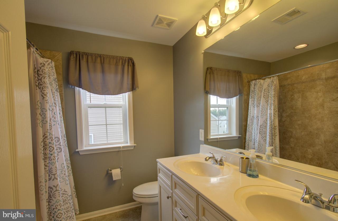 BLAKES LEGACY - Residential