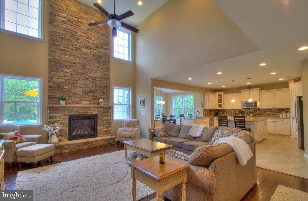 BLAKES LEGACY - Residential