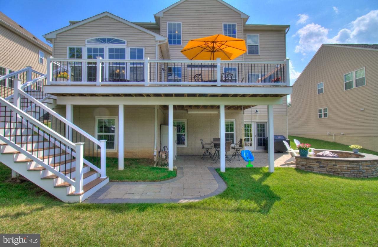 BLAKES LEGACY - Residential