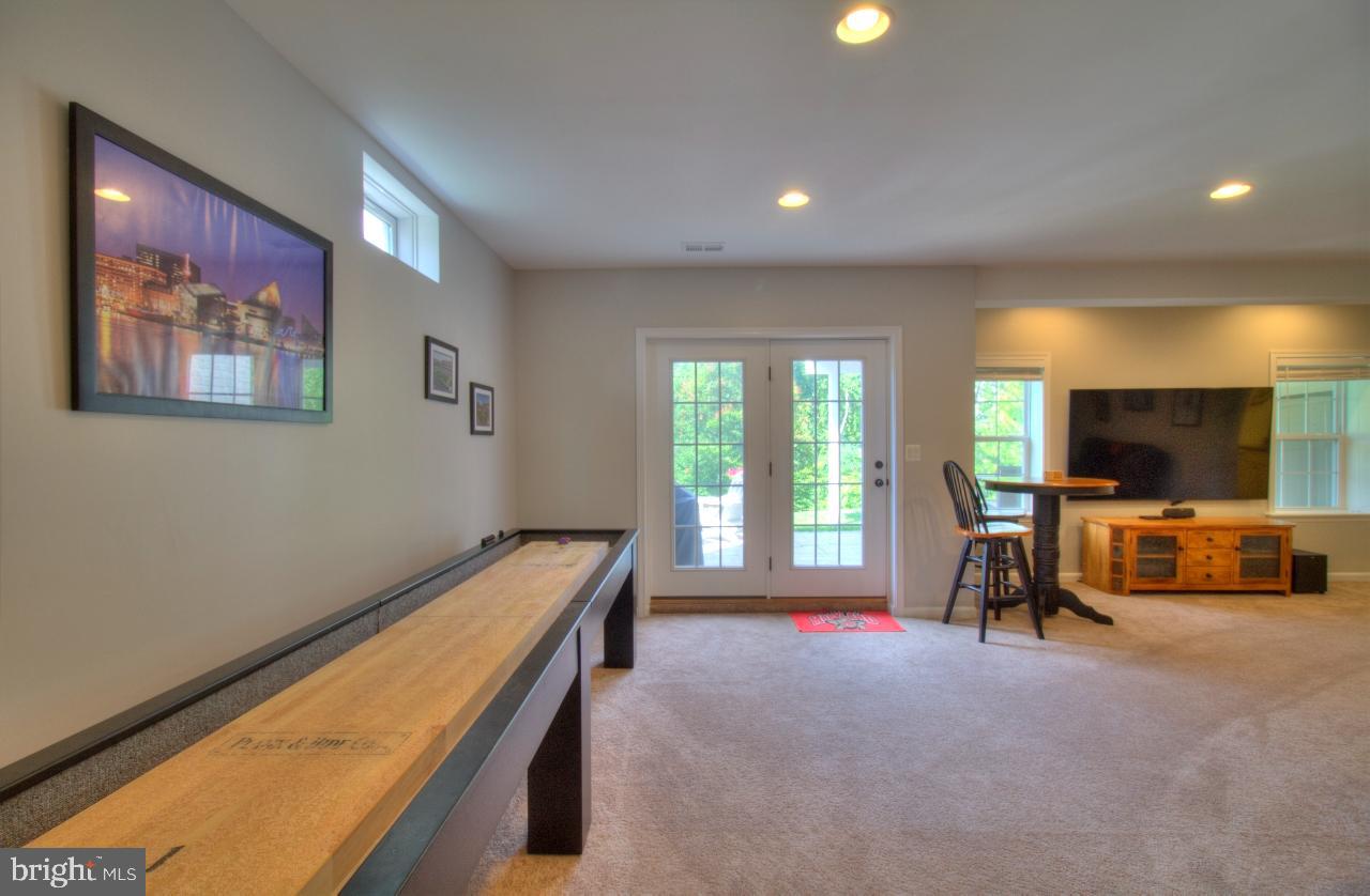 BLAKES LEGACY - Residential