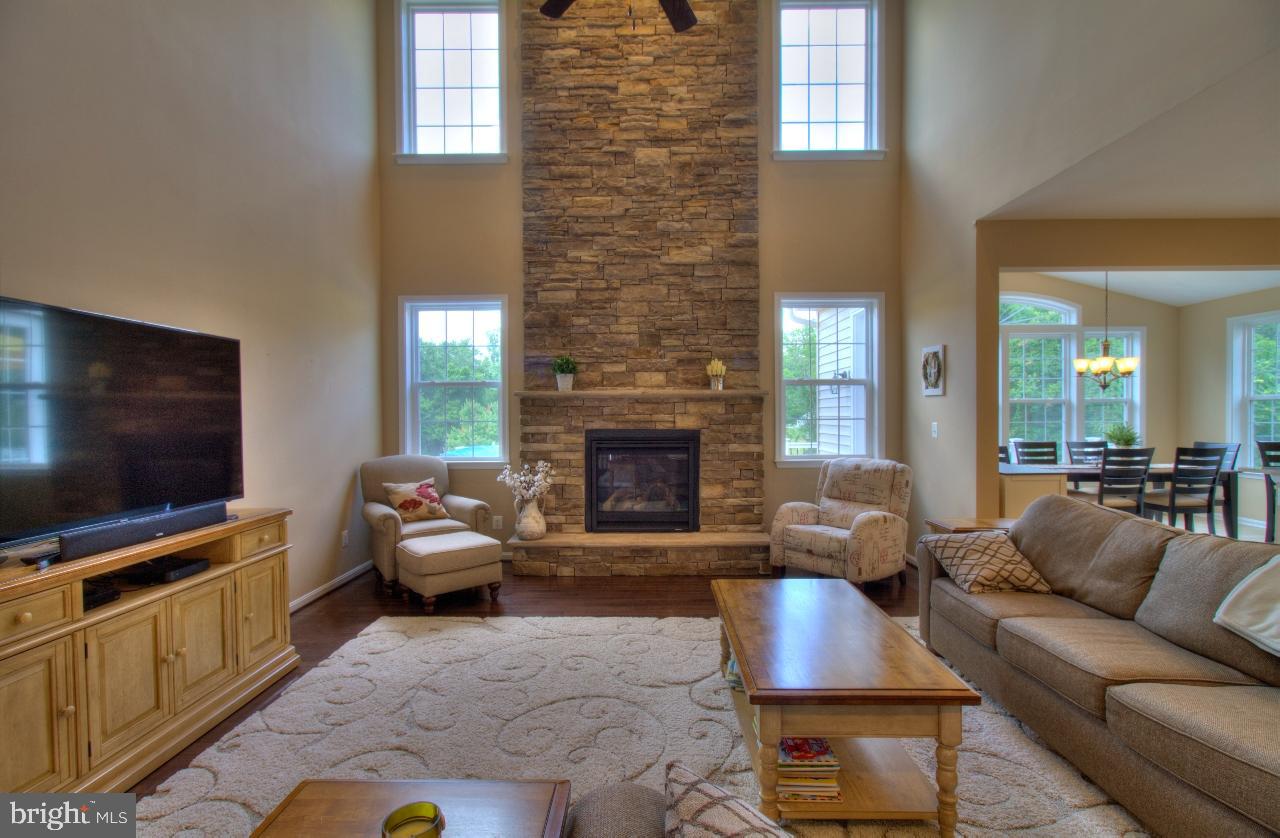 BLAKES LEGACY - Residential