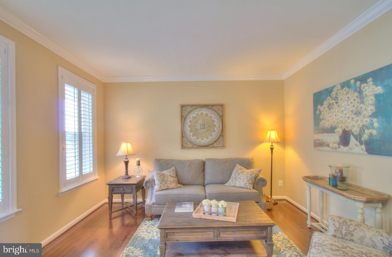 BLAKES LEGACY - Residential